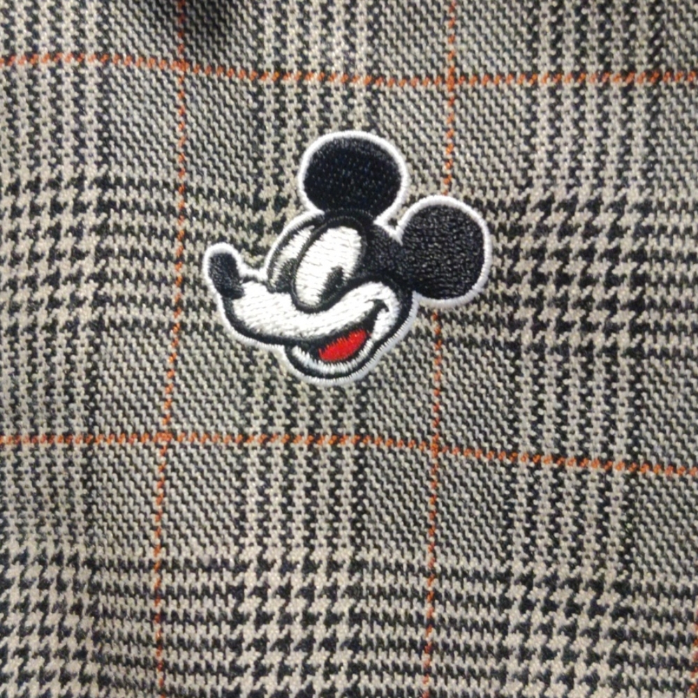 Forever 21 Mickey Mouse - Picture 2 of 9
